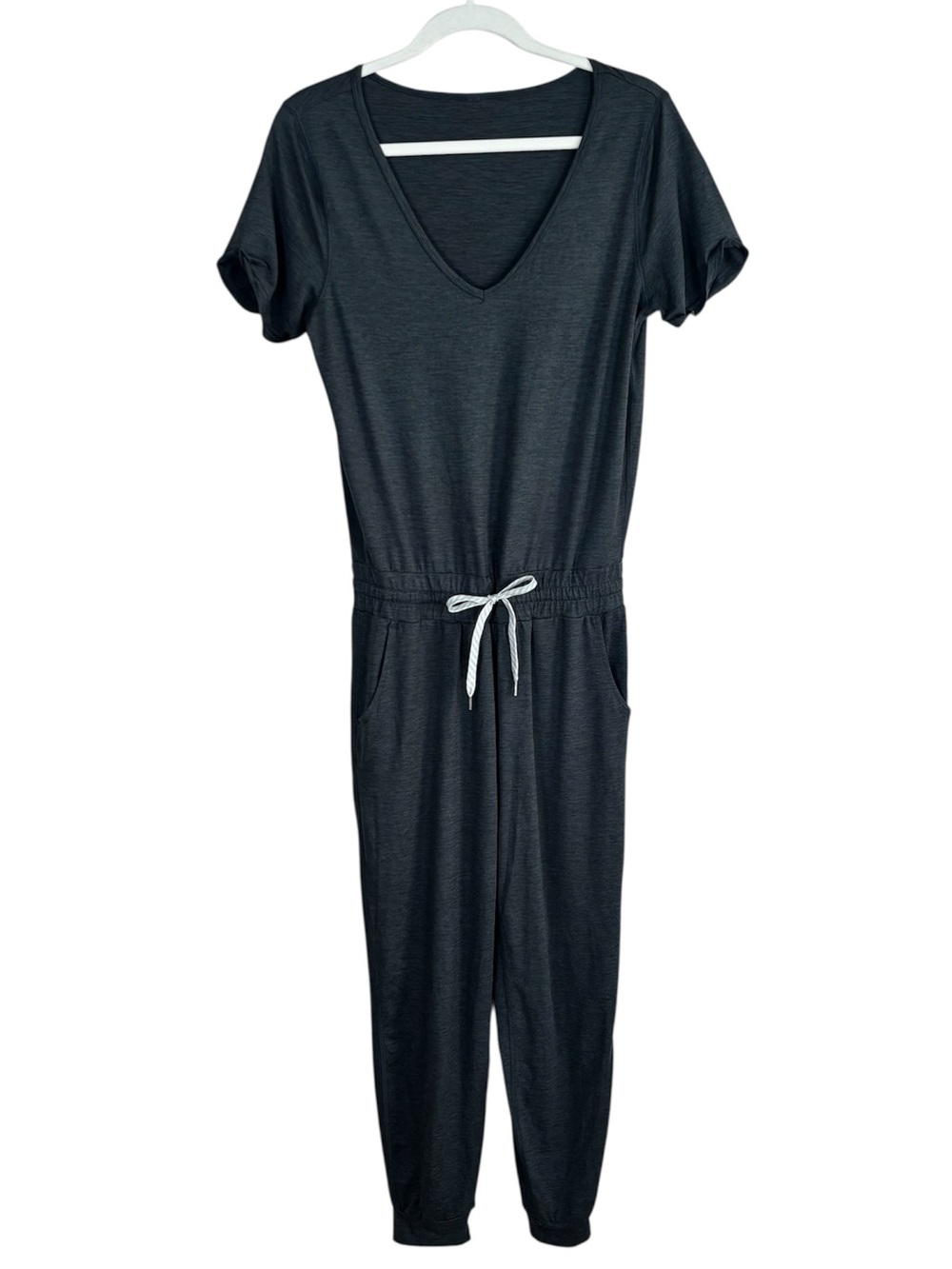 Vuori All Day Short Sleeve Jumpsuit Women’s Size Small Gray Heather VW424